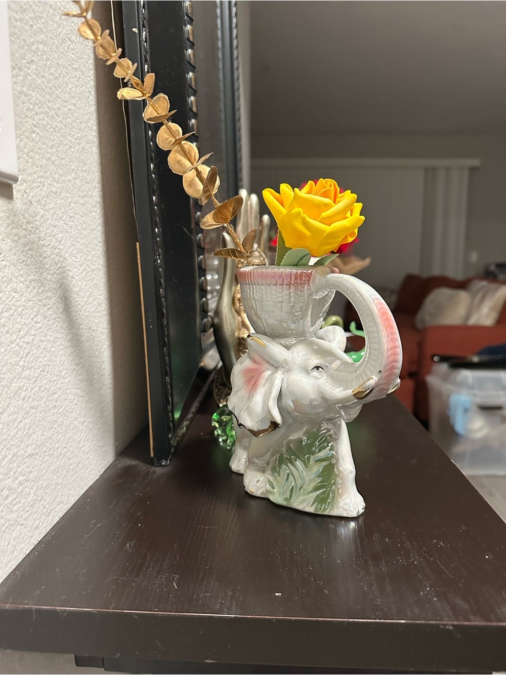 Ceramic Elephant Bud Vase - White with Pink Accent